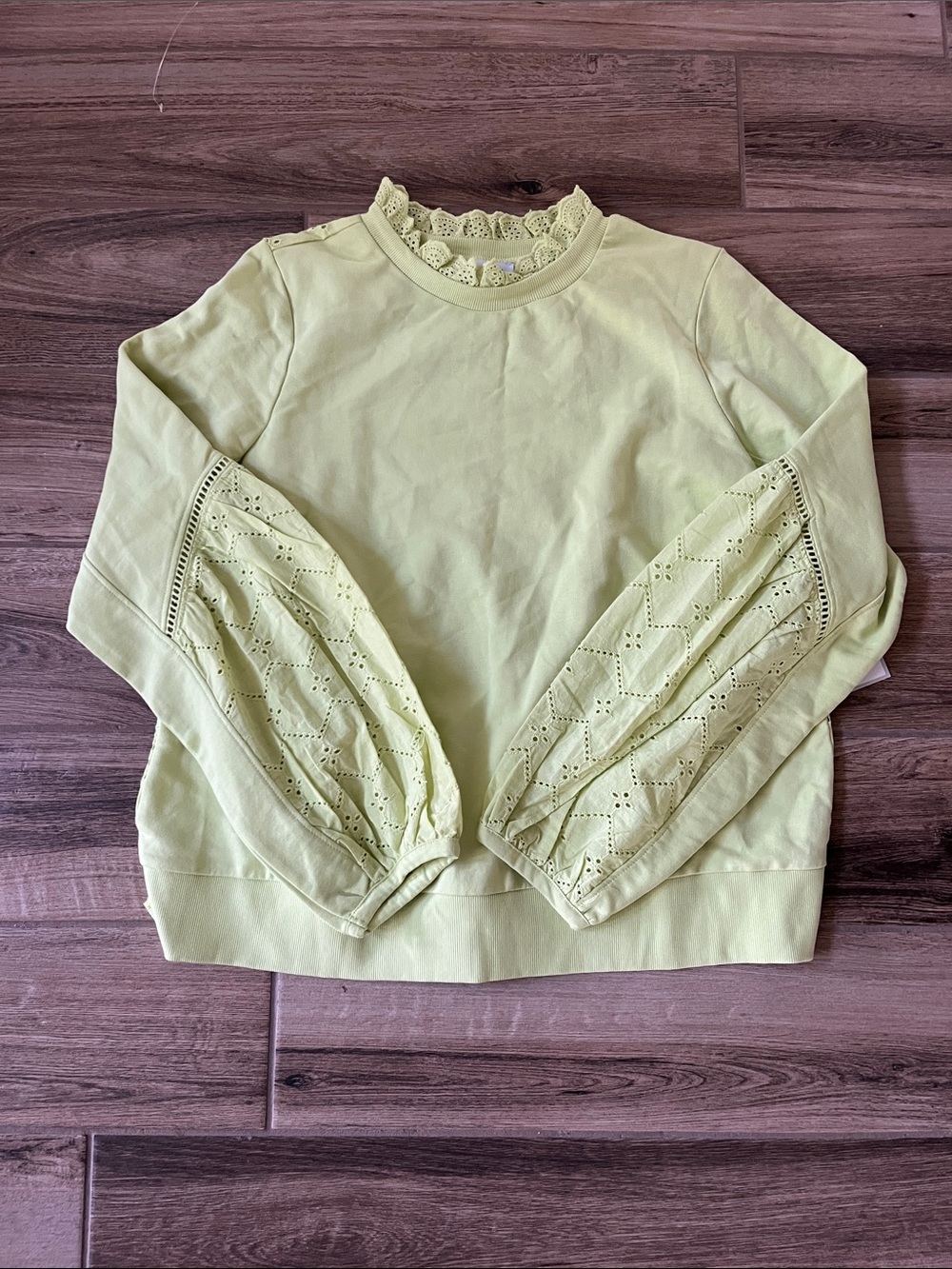 Calligraphie Lace Trim Back Light Lime Green Women's Top NWT